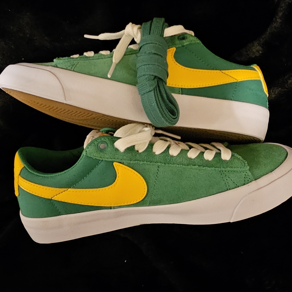 Nike sb zoom blazer low pro gt